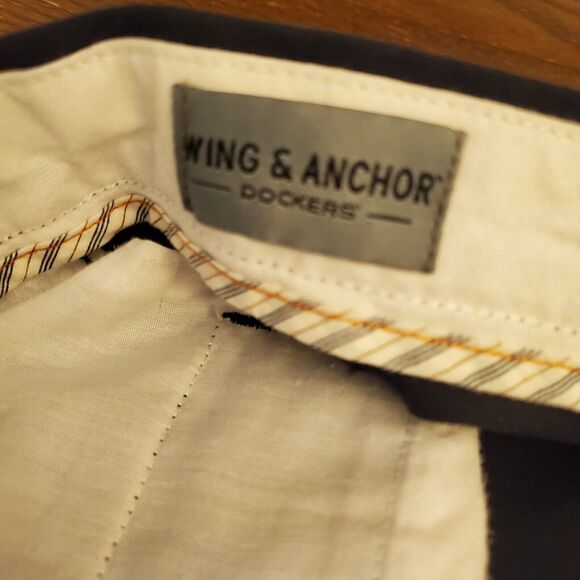 2 Pair Dockers & Wing & Anchor Dockers Khakis 36" x 30" Gray-ish Charcoal & Blue - Picture 13 of 16